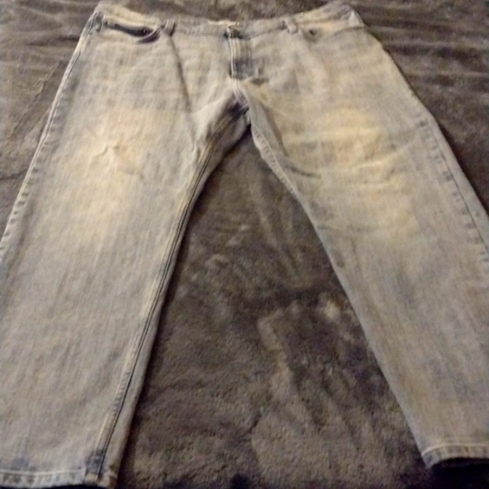 Wrangler denim stretchy jeans.42x30